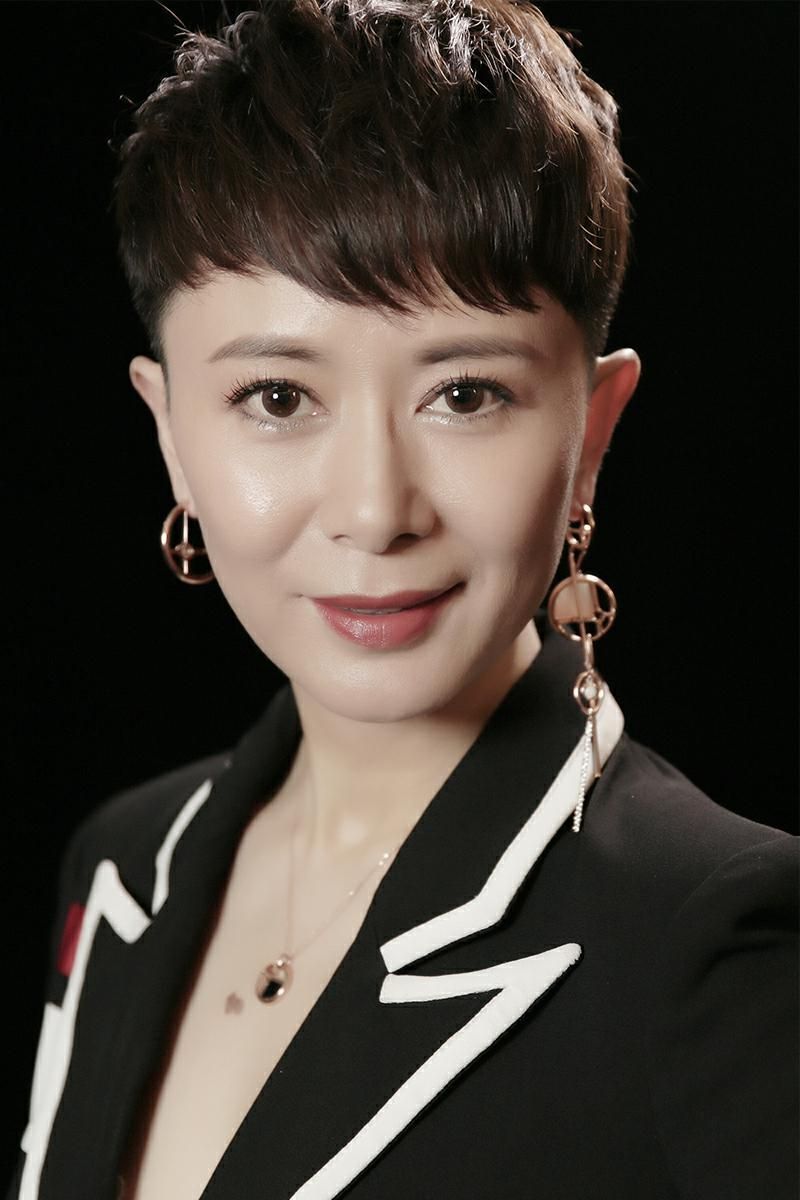 张恒否认与王挺结婚:他只是我的哥们,我的老公是圈外人