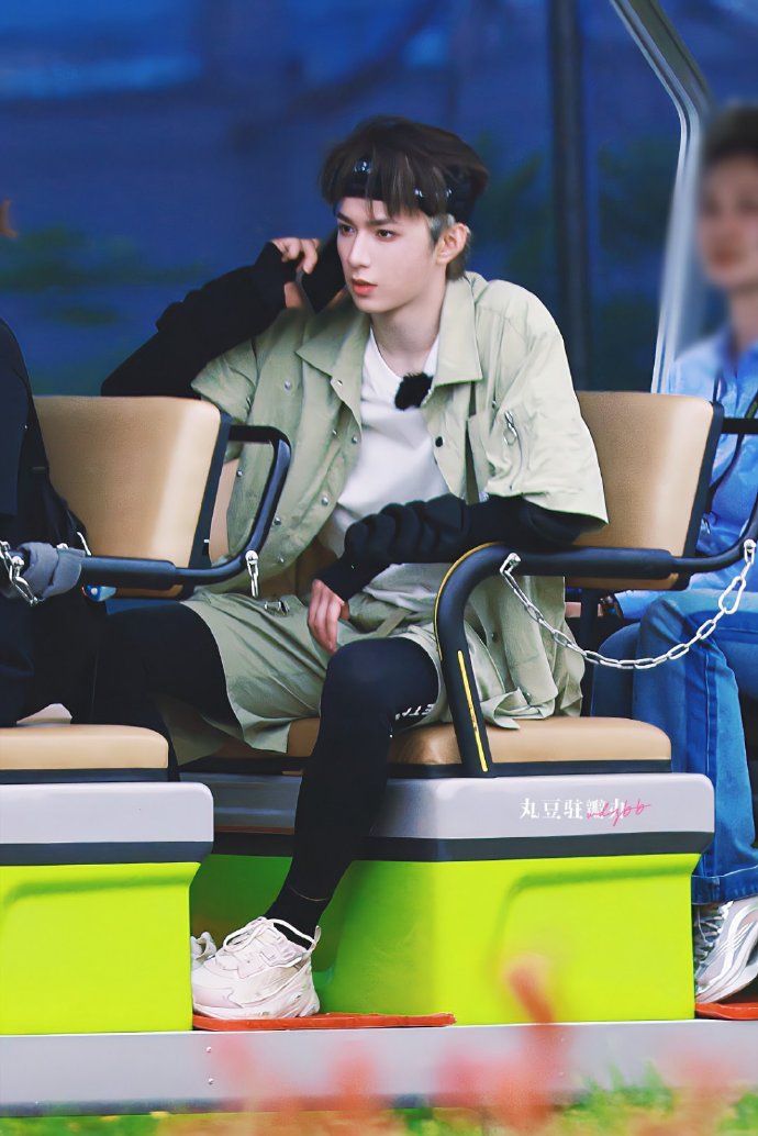 tnt合体录制运动综艺!马丁让弟弟们先跑,他们殿后,狡猾的笨蛋