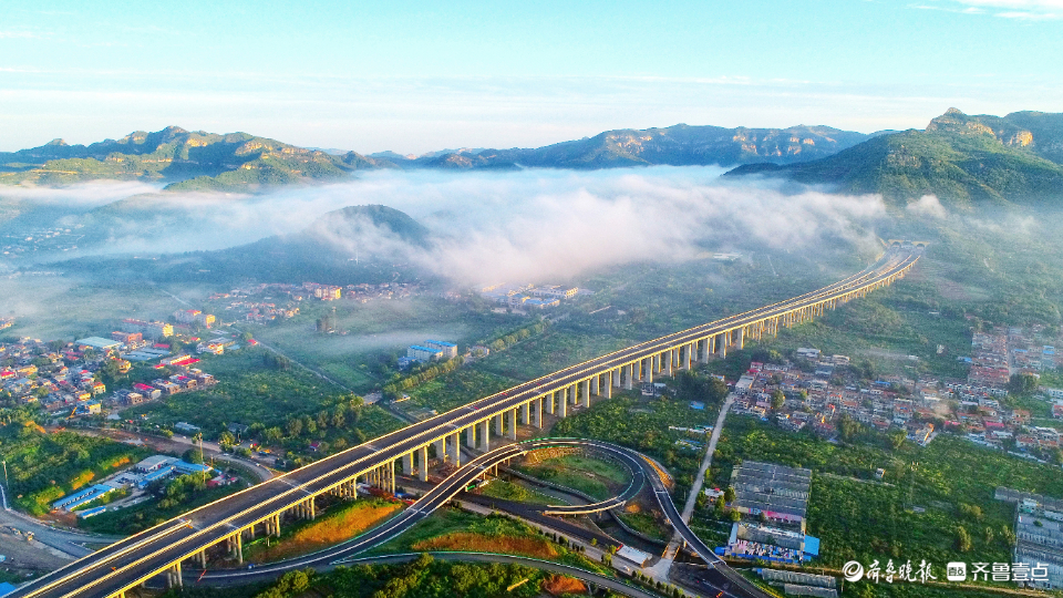 济泰高速风景图片