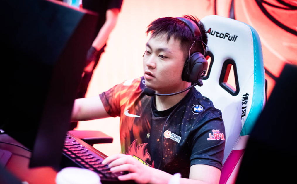 fpx拒绝三连败!北川拿到首胜,mlxg指出他与bo最大区别