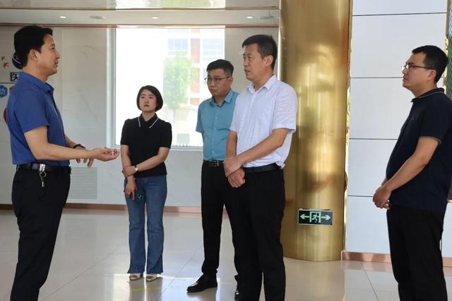 无棣县车王镇镇党委书记刘洪权一行赴沾化区利国乡考察交流学习