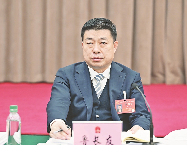 连线代表团长丨鸡西代表团团长鲁长友 奋力闯出一条高质量跨越发展新