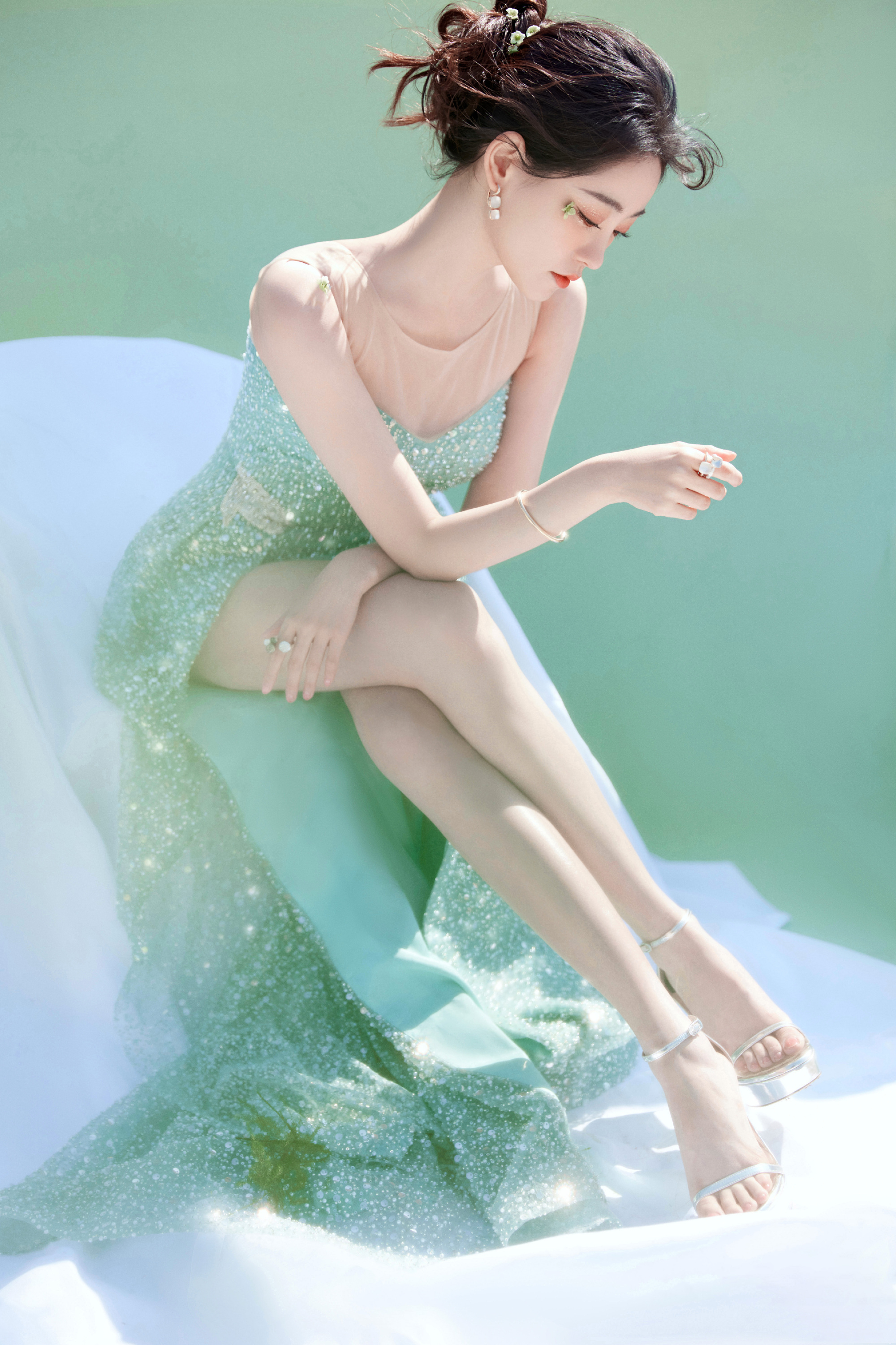 绝代佳人:祝绪丹 抬头遇见满眼温柔,让人怦然心动