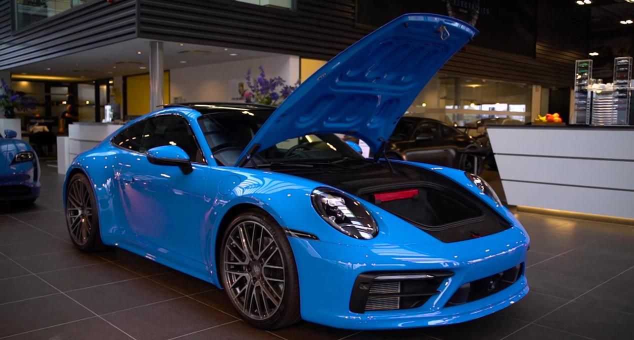 全新保时捷992 carrera s——天蓝超跑