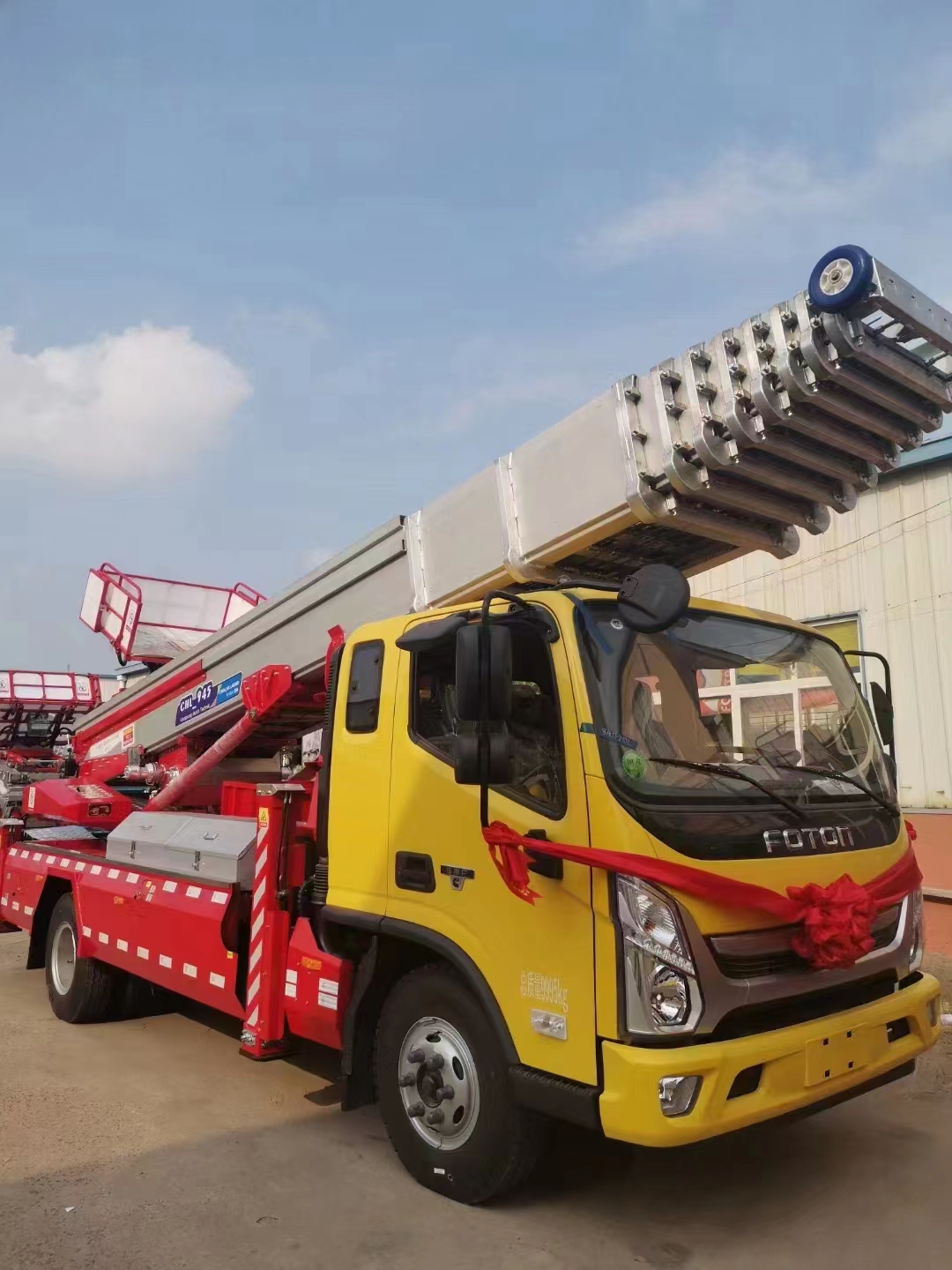 阳江32米云梯车出租 消防管道安装作业车租赁 安全稳定