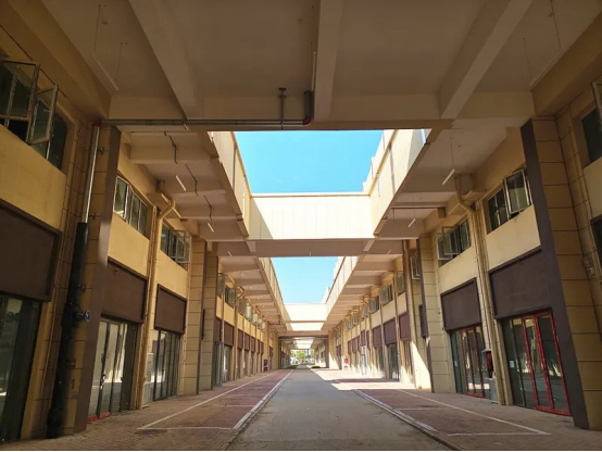 郑州华南城十区专业市场盛大交付,中部规模较大建材家居专业市场集群