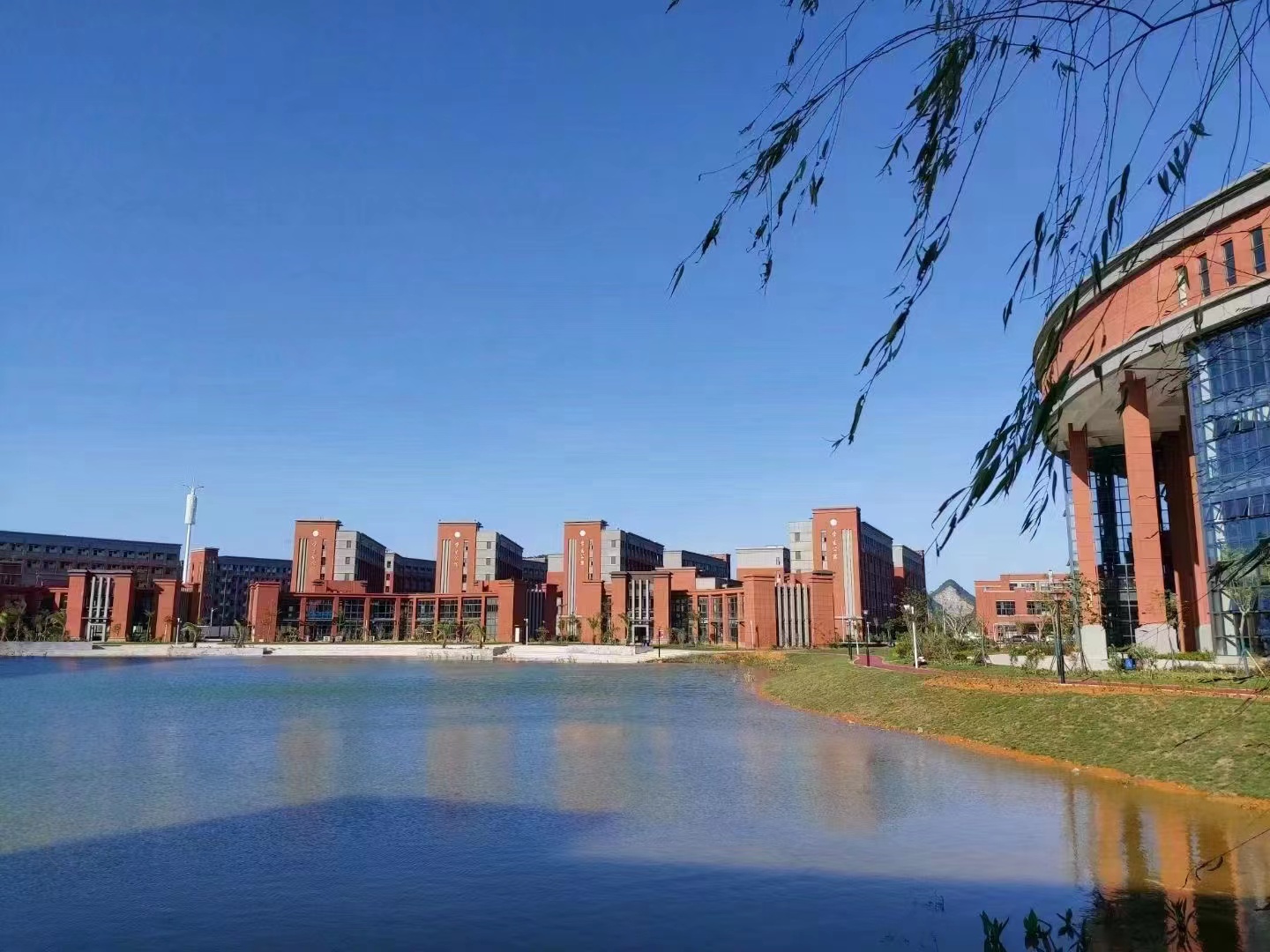 广西国际商务职业技术学院:打造现代商务特色鲜明的国际化高等职业