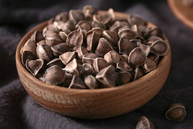 辣木籽有哪些功效与作用?辣木籽吃多了怎么办?