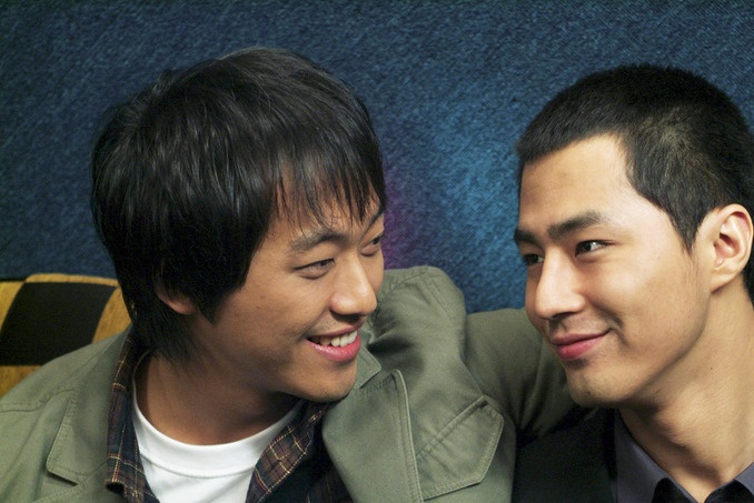 一部你无法错过的韩国黑帮电影《卑劣的街头》