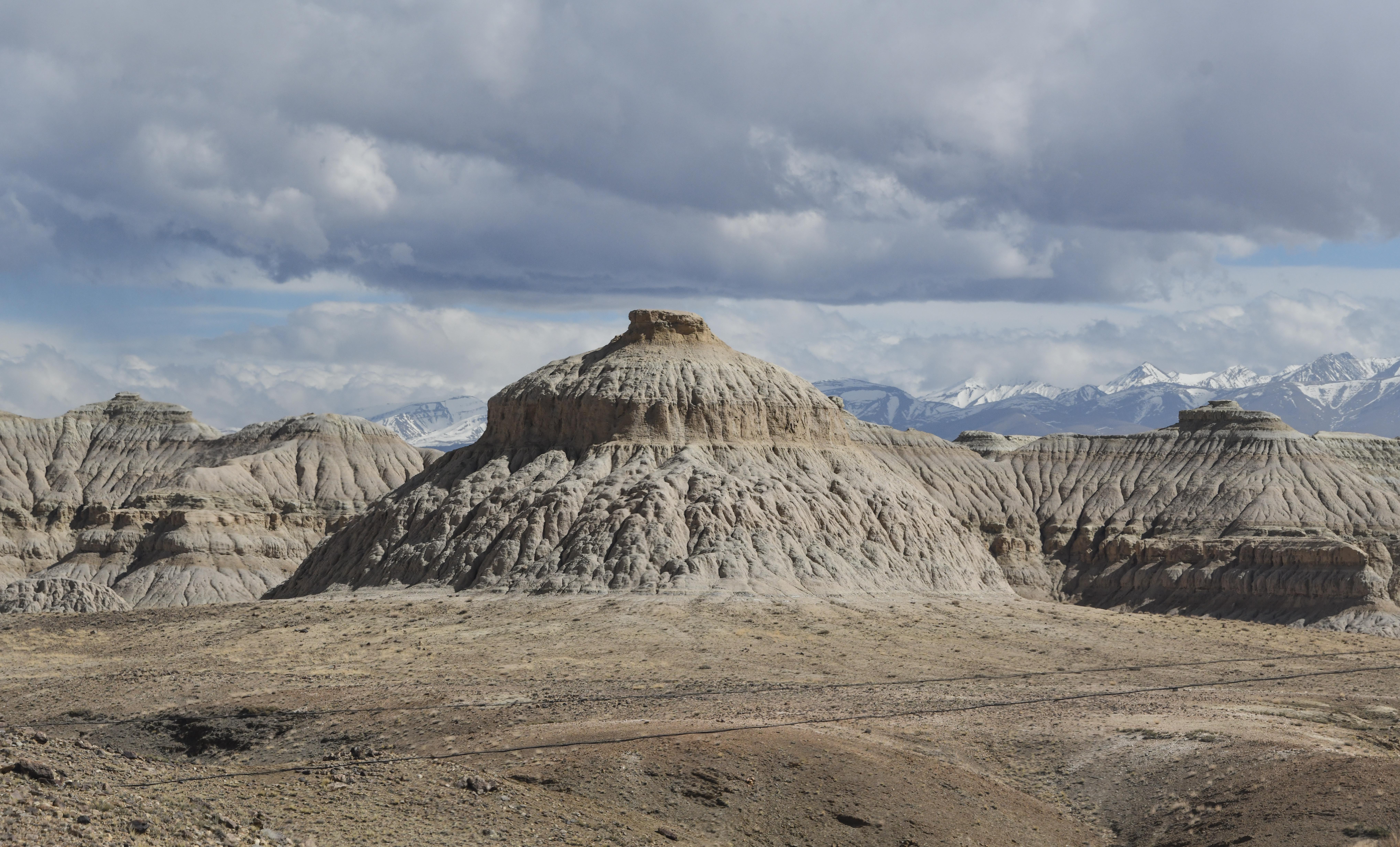国道之行 从雪山奔向大海丨札达土林:唯有时光才能造就如此之美