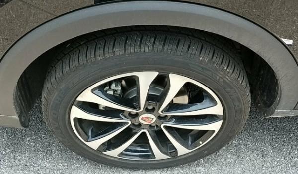 荣威rx3轮胎小不小 荣威rx3轮胎型号尺寸