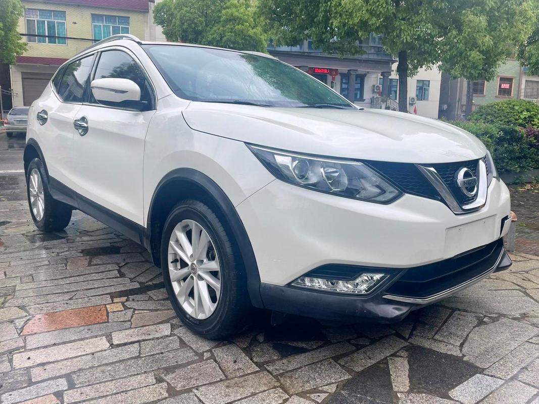 尼桑逍客的白色是什么样的?