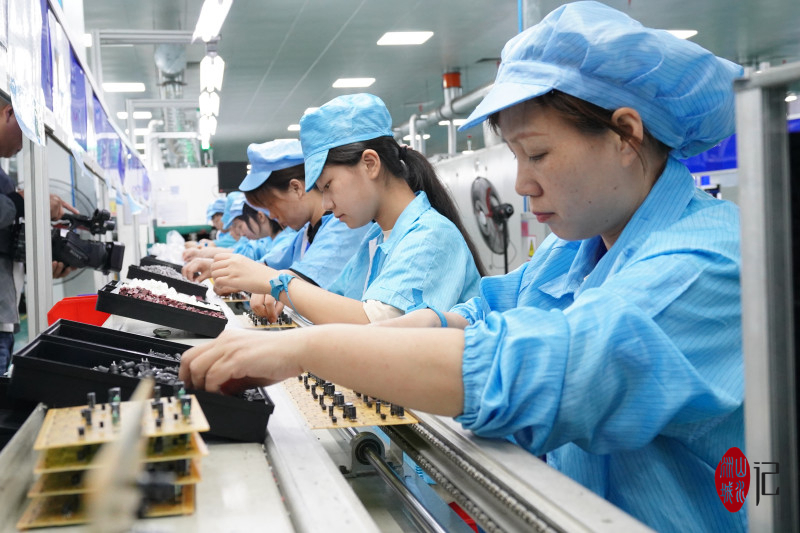 智能家电为何纷纷"链"上蓝月谷