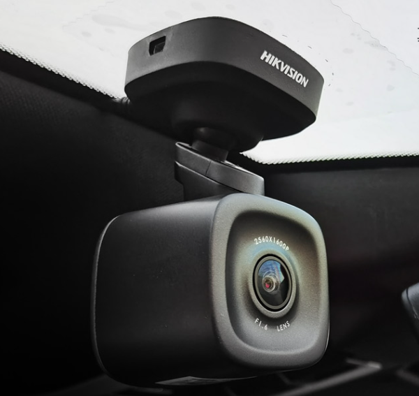 行车记录仪什么牌子好?有没有靠谱的行车记录仪推荐,看完就明白