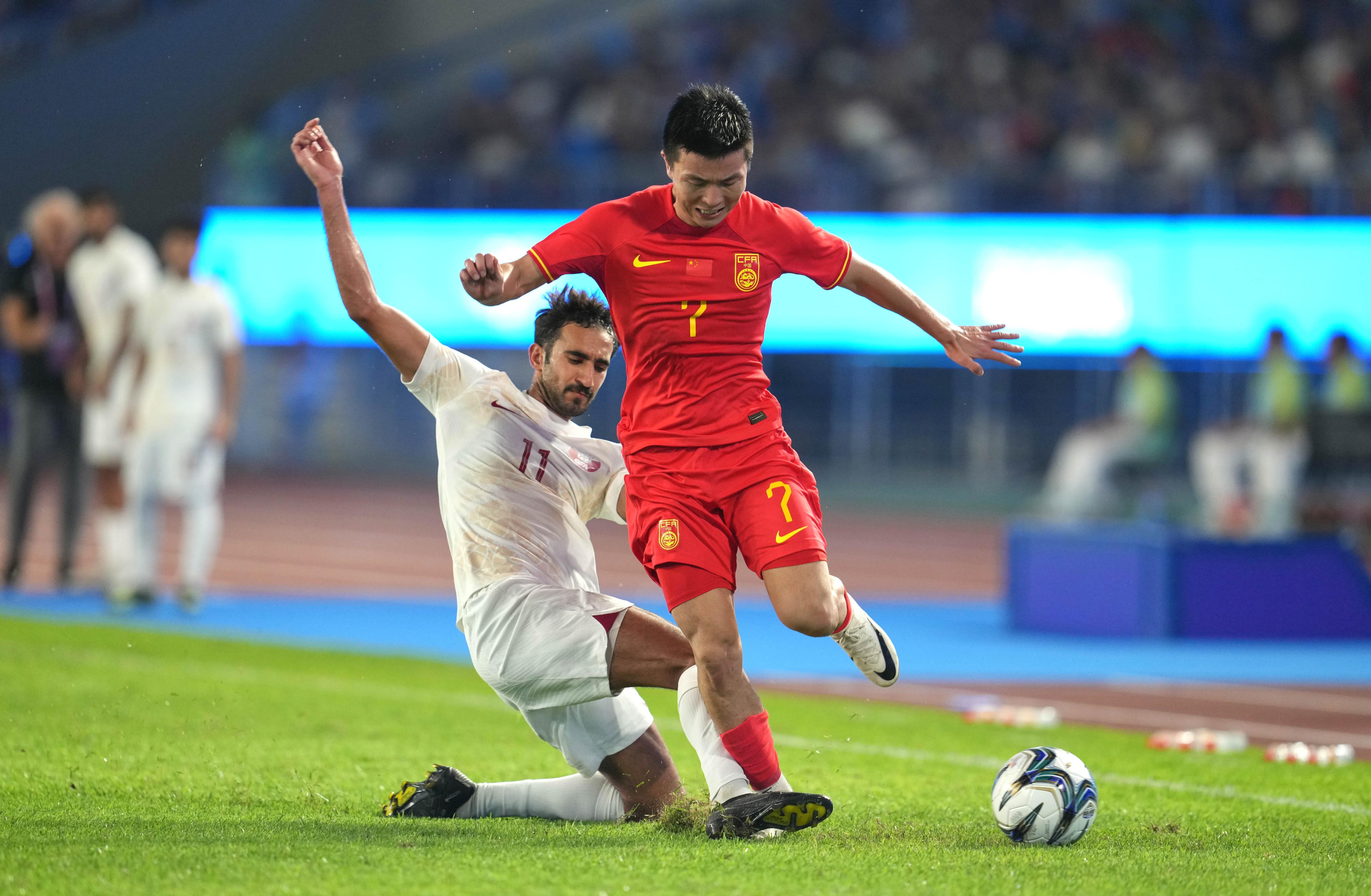 打破五届亚运淘汰赛首轮出局尴尬 中国男足晋级八强