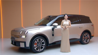 国内唯一天地尾门+旋转座椅SUV 领克900上市：限时28.99万起