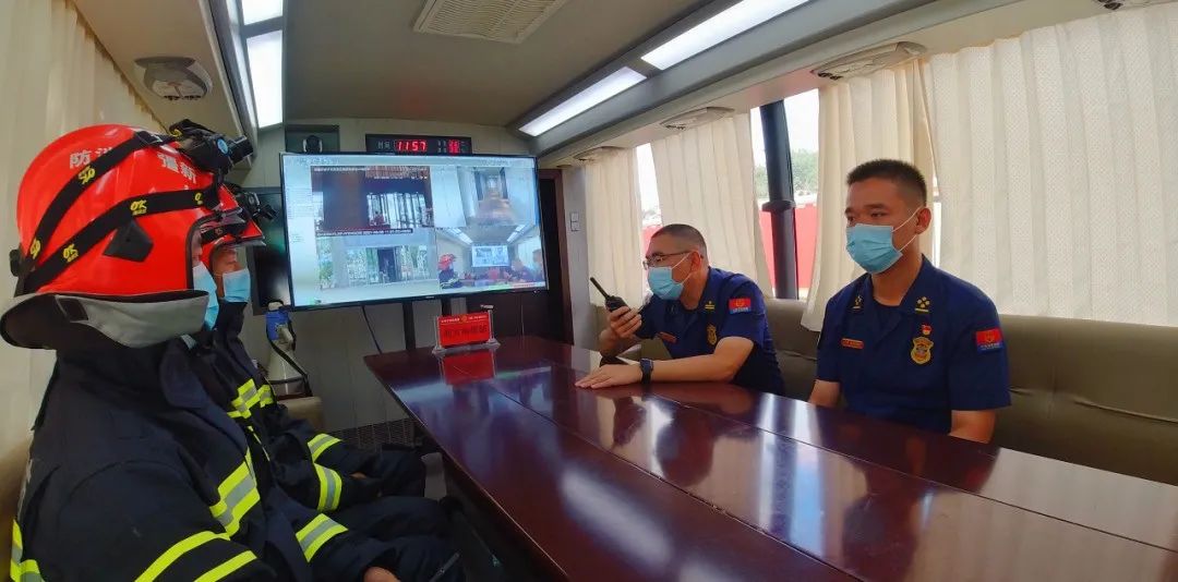 全勤指挥部成立现场指挥部,迅速对后勤,通信做好保障