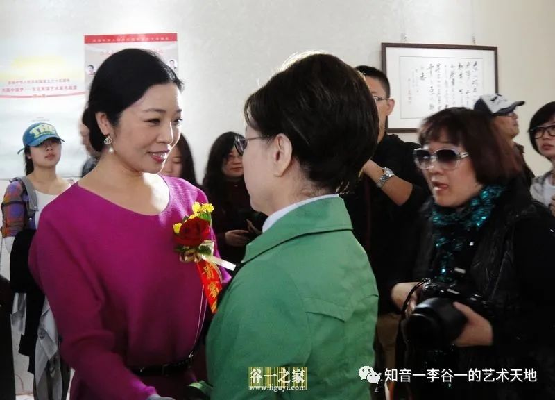 《非常星发布》李丹阳专辑 李谷一老师送祝福