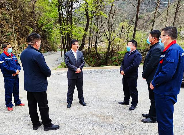 商南县委书记徐江博实地督导重点项目建设工作