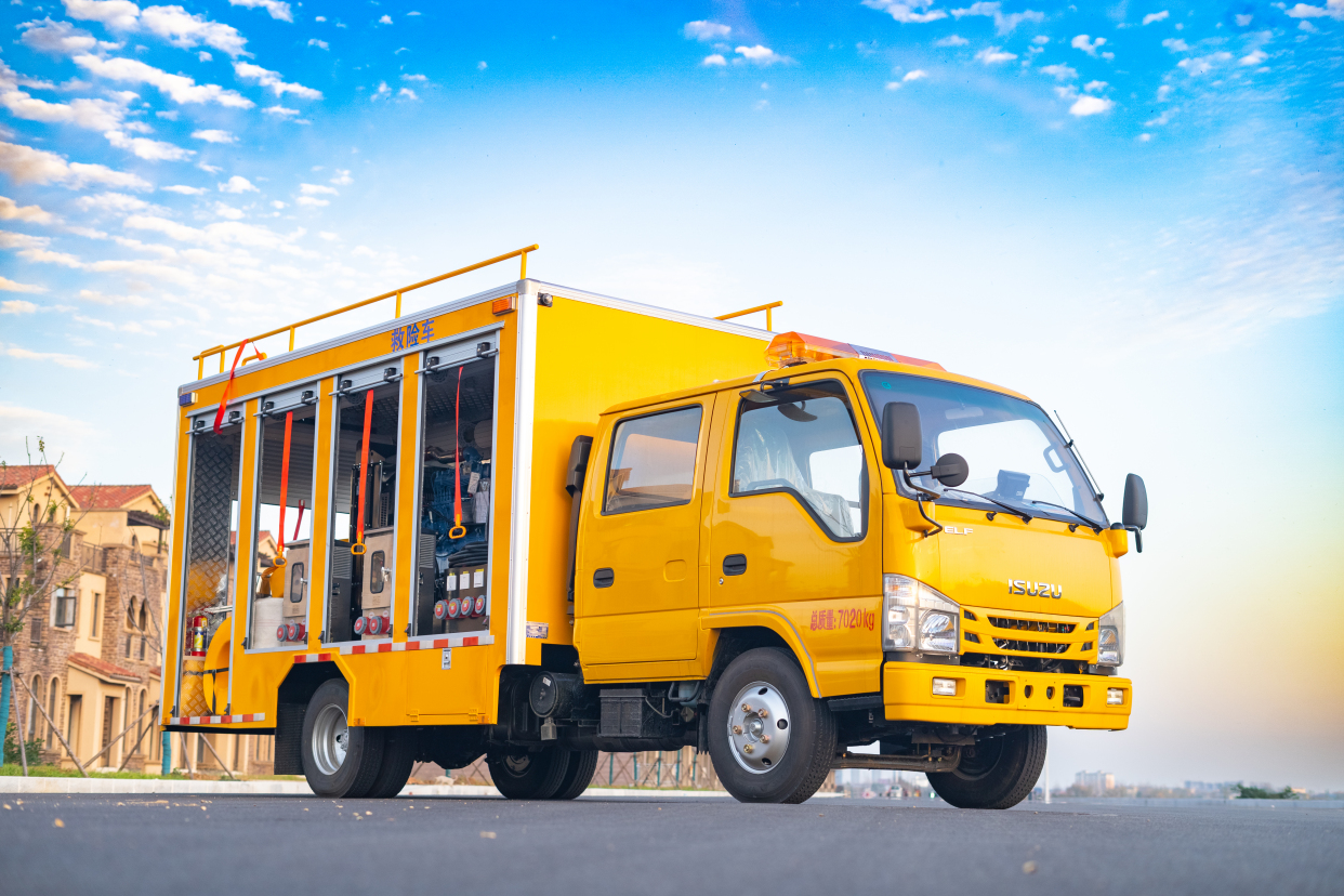 五十铃排涝工程救险车,高效应对洪涝灾害