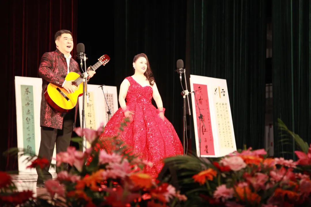 文艺·江南|军旅歌唱家项绪文独唱音乐会唱响人民大会堂