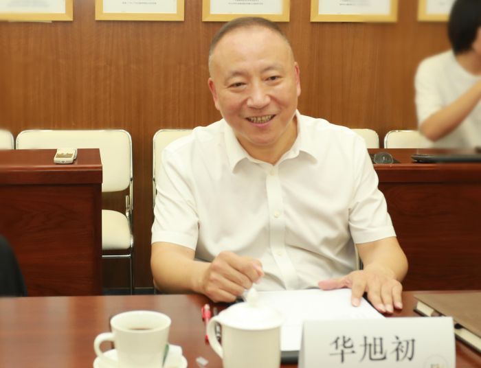 广东省科协党组成员华旭初一行到省精准医学应用学会调研