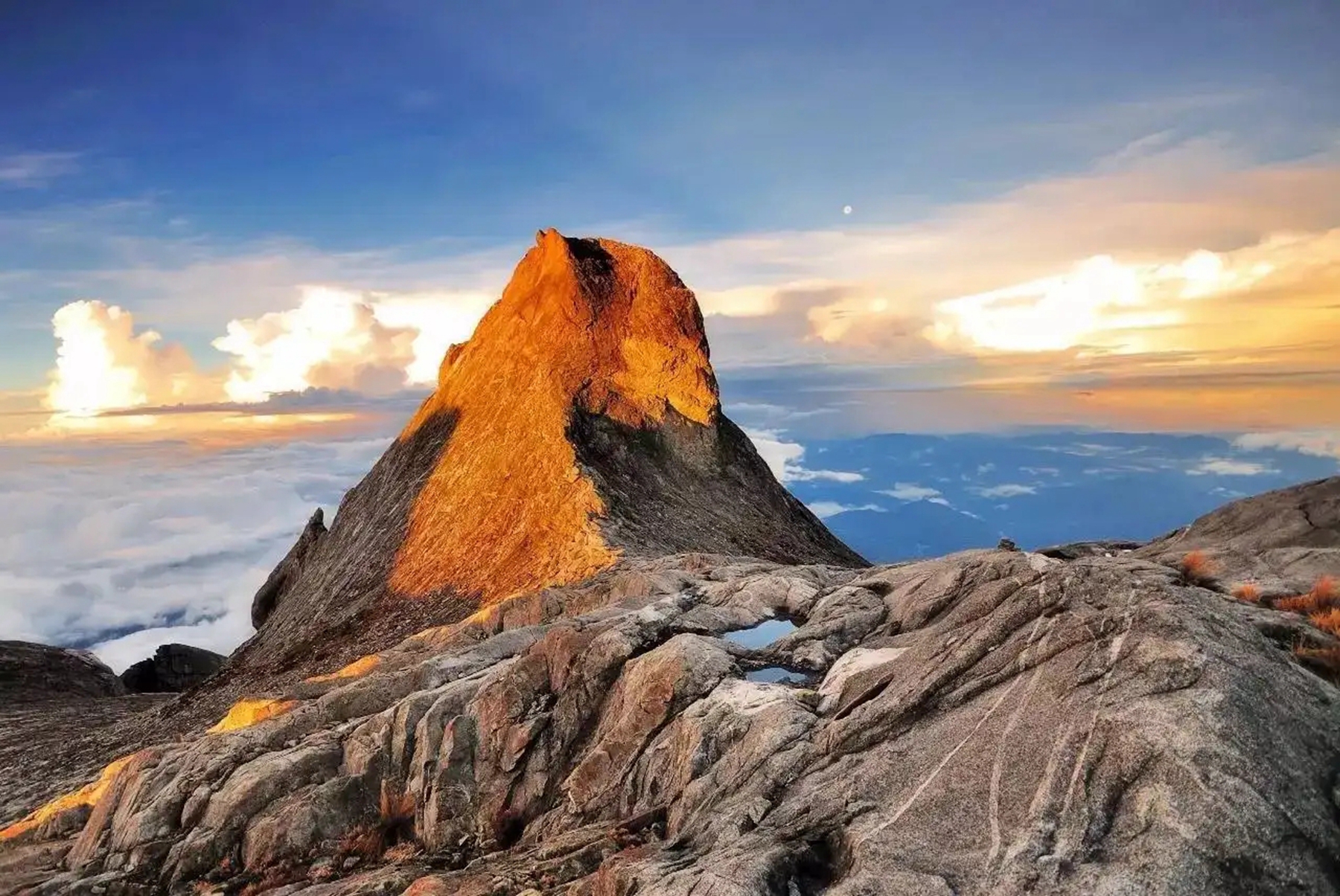 马来西亚有山吗,马来西亚有哪些著名的山?