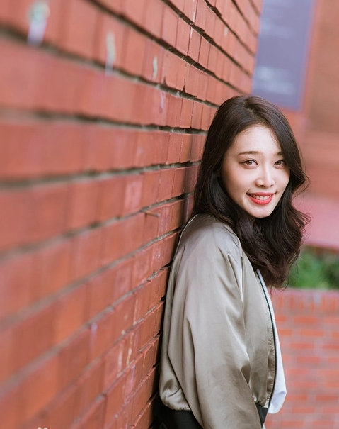 d社曝韩国女星金赫拉校园暴力,本色出演黑暗荣耀?会影响新剧吗