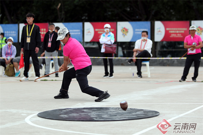 「云南省第十二届民族运动会」男女混双陀螺决赛表现抢眼