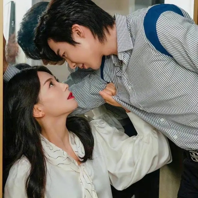 《做自己的光》刘涛刘宇宁演姐弟恋,你觉得他俩的cp感如何?