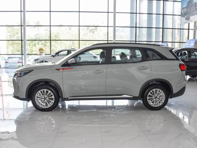 风光580国六19款七座重量多少