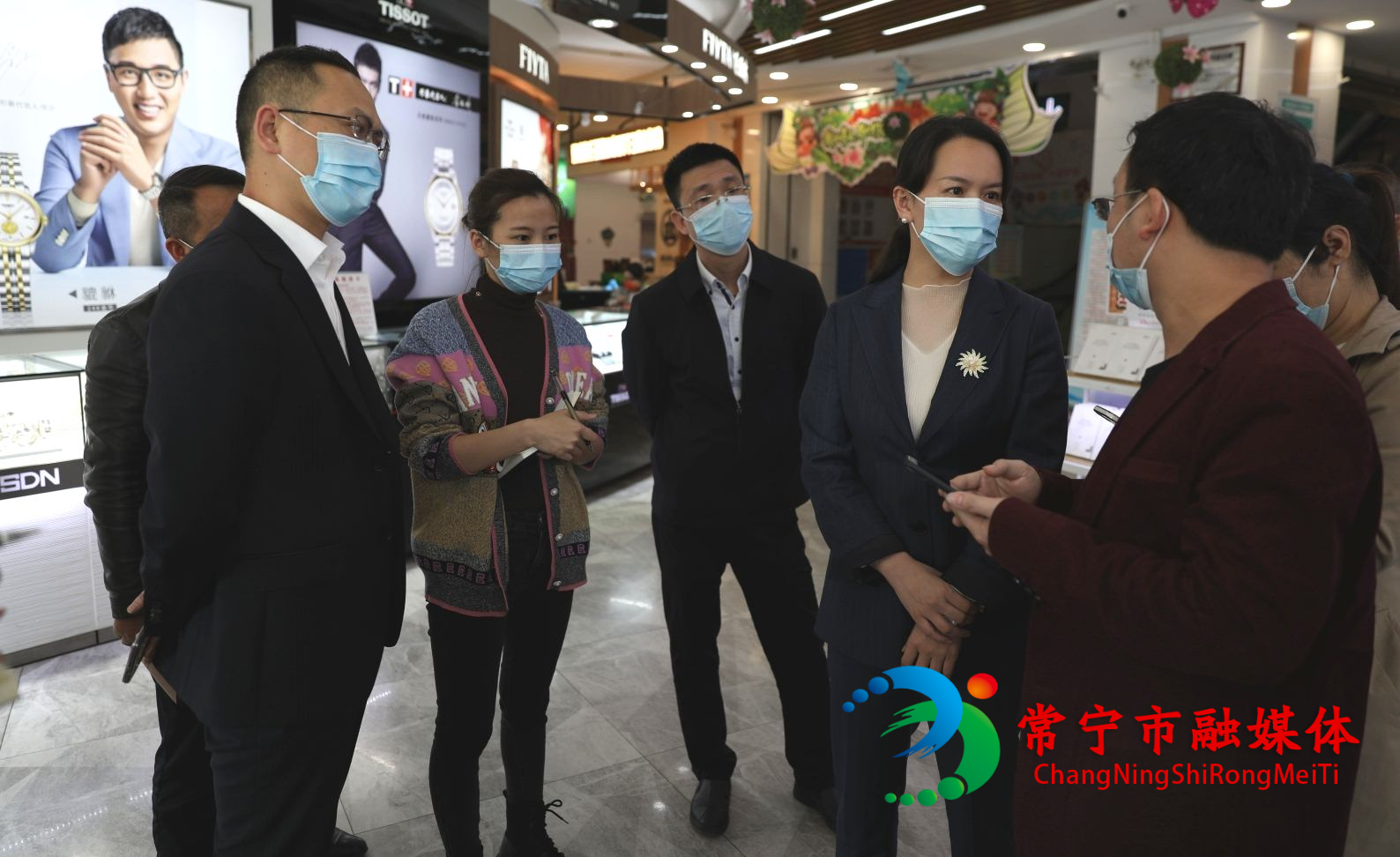 副市长颜晓曦,彭益玲带队进行疫情防控工作督查