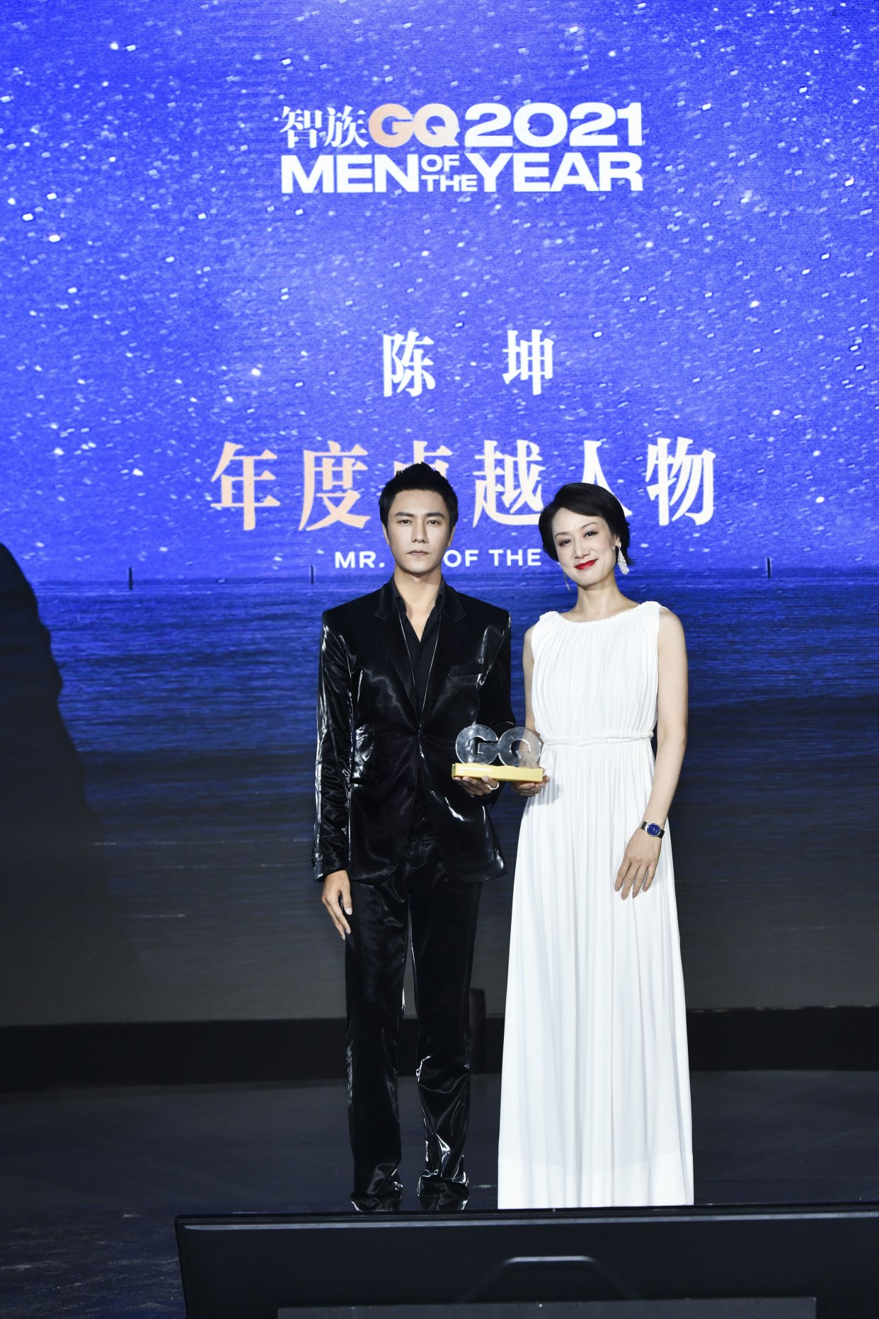 陈坤亮相智族gq年度人物盛典 摘年度卓越人物银幕内外全情投入