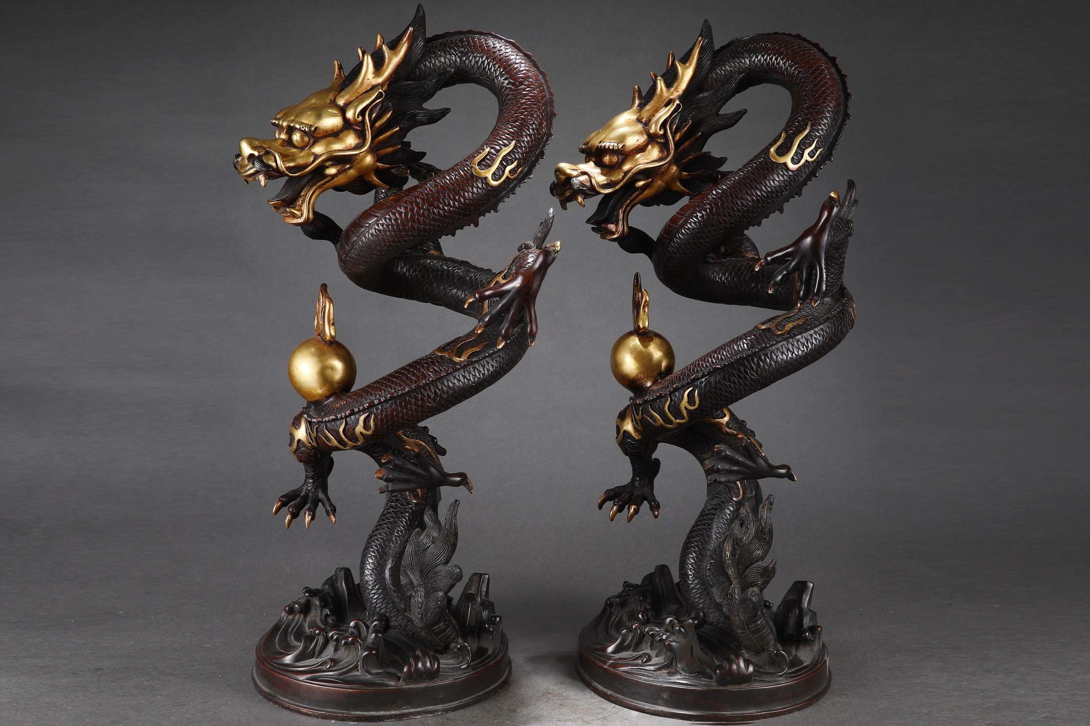 精铸紫铜胎鎏金四爪金龙摆件 一对