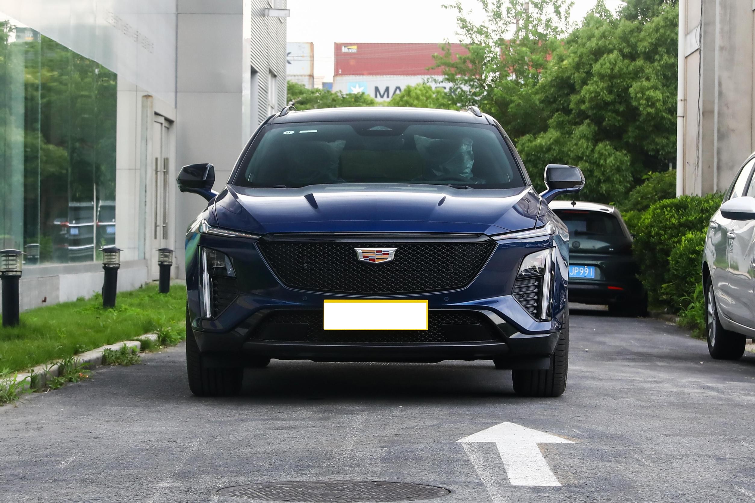 凯迪拉克gt4优惠3万元左右,跨界轿跑suv,1.5t爆发211马力