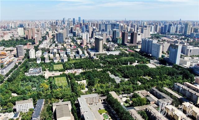 河北石家庄:蓝天扮靓城市天际线