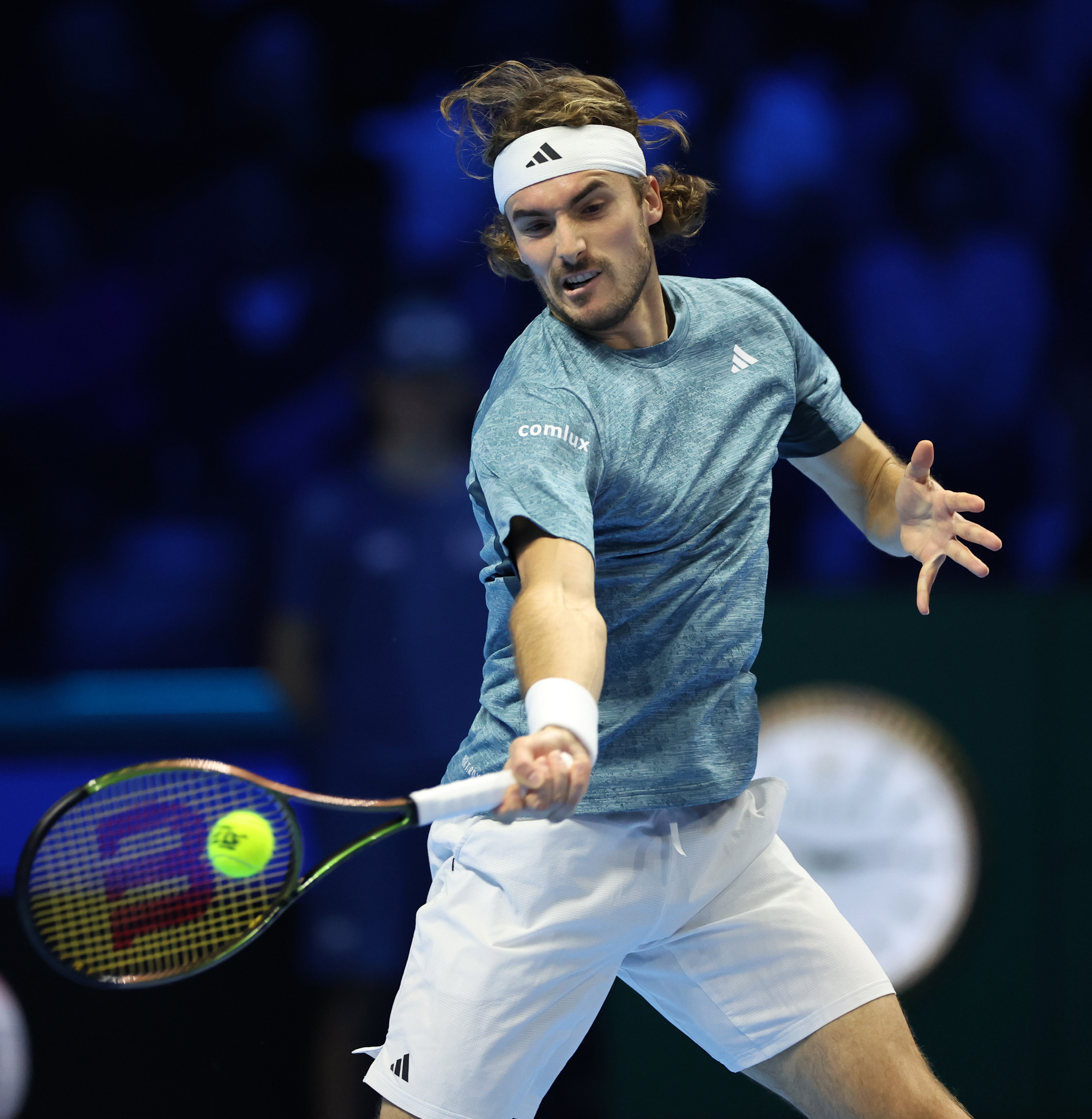 网球——atp年终总决赛:齐齐帕斯因伤退赛