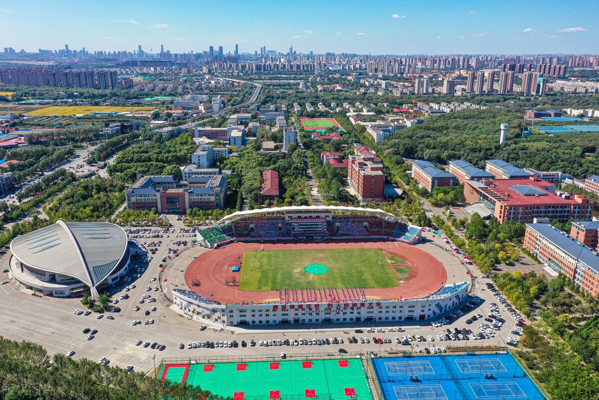 辽宁沈阳市,美丽如画的沈阳农业大学校园风光吸引了无数人的眼球