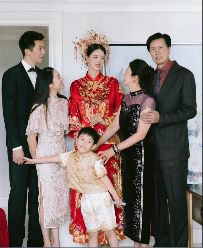 中国女排最新消息!朱婷已抵达意大利,今晚会观看中国女排比赛!