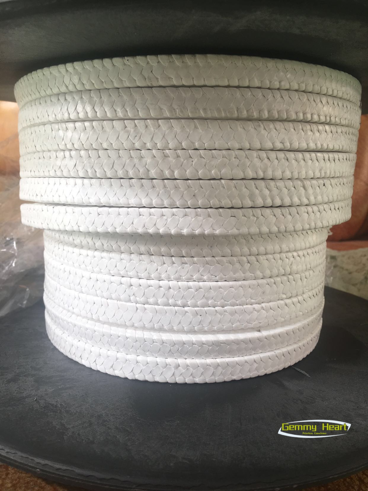 聚四氟乙烯盘根 含油四氟盘根 耐酸碱盘根