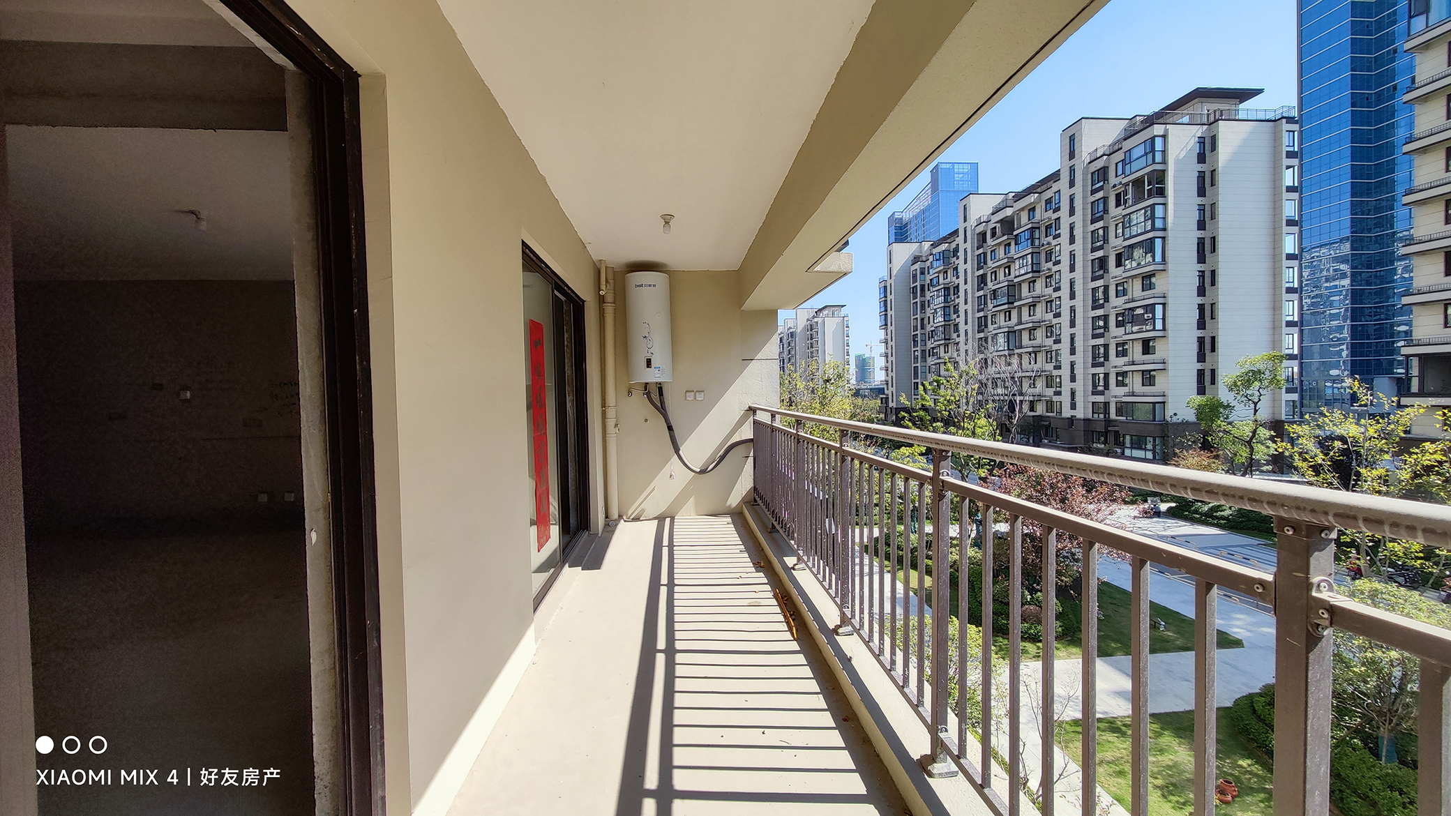 15158舒城房产桃溪华府四层三室二厅112㎡毛坯82w首付16.4w