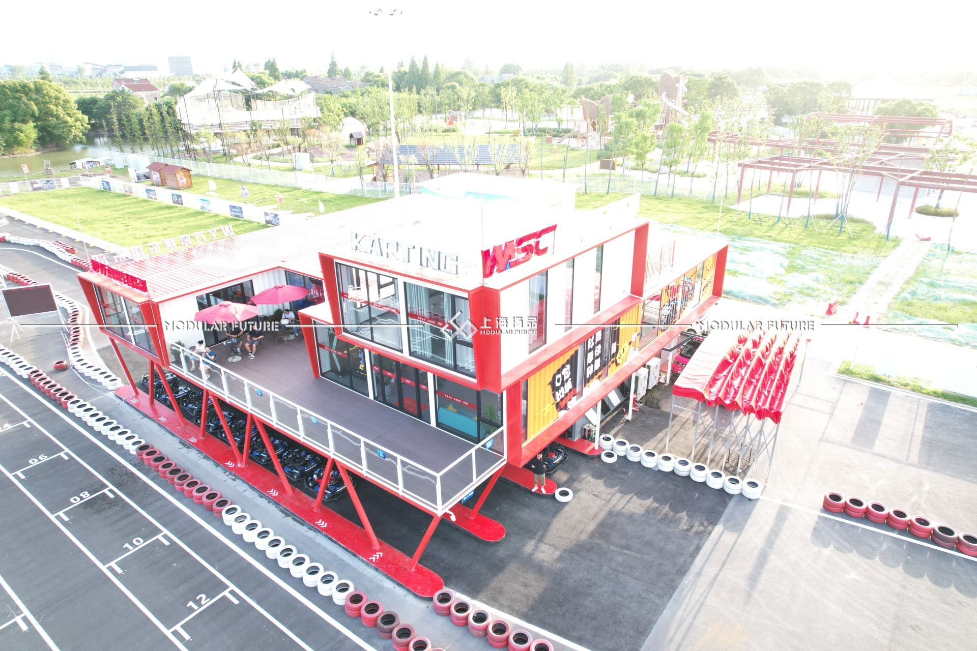 集装箱卡丁车俱乐部:工期与经济成本的双重优势