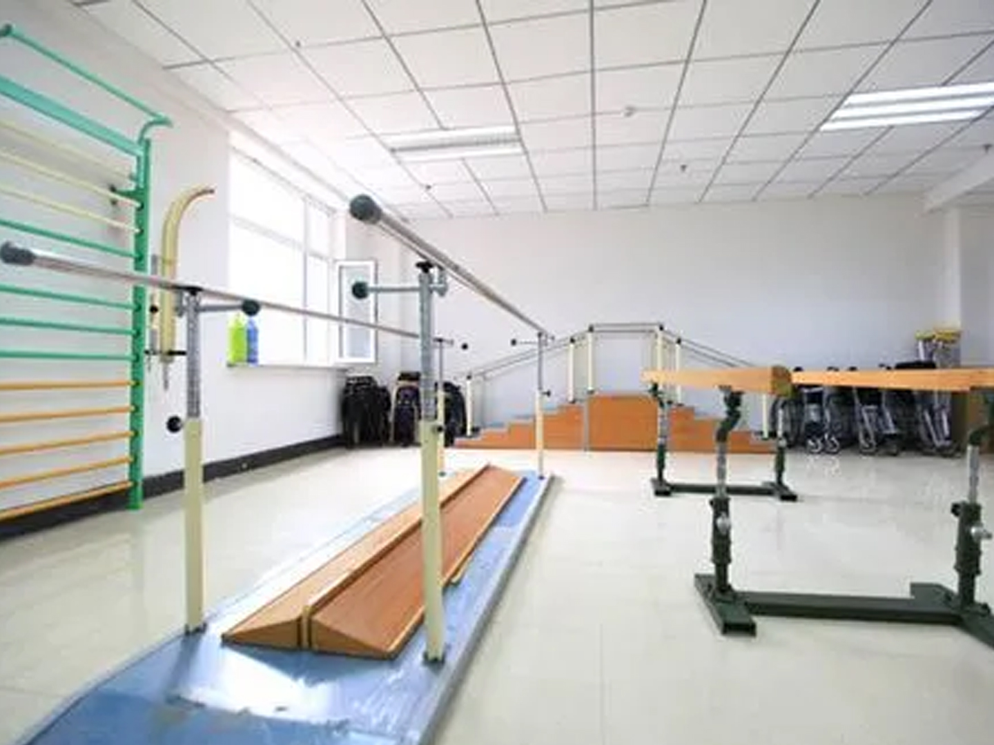 虚拟仿真老年人康复训练实训室建设方案