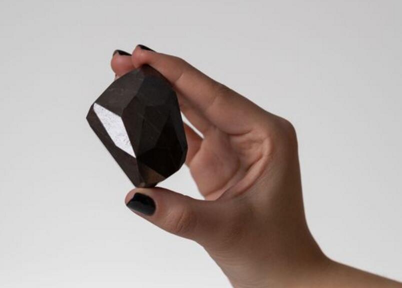 全球最大切割钻石亮相迪拜