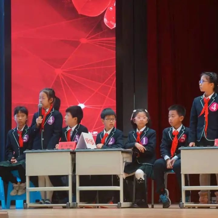 学院路小学:馥郁诗香润童心,儒雅少年展风采