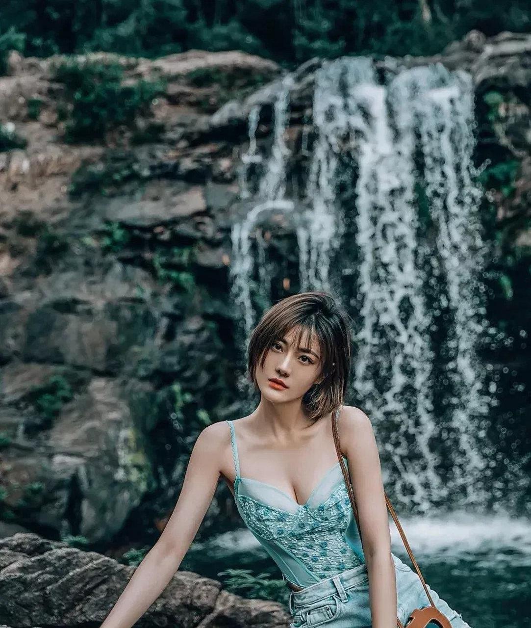 牟星,微醺的仙女气息.