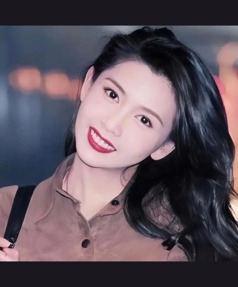 早期邱淑贞:银幕上的惊鸿一瞥,美到极致