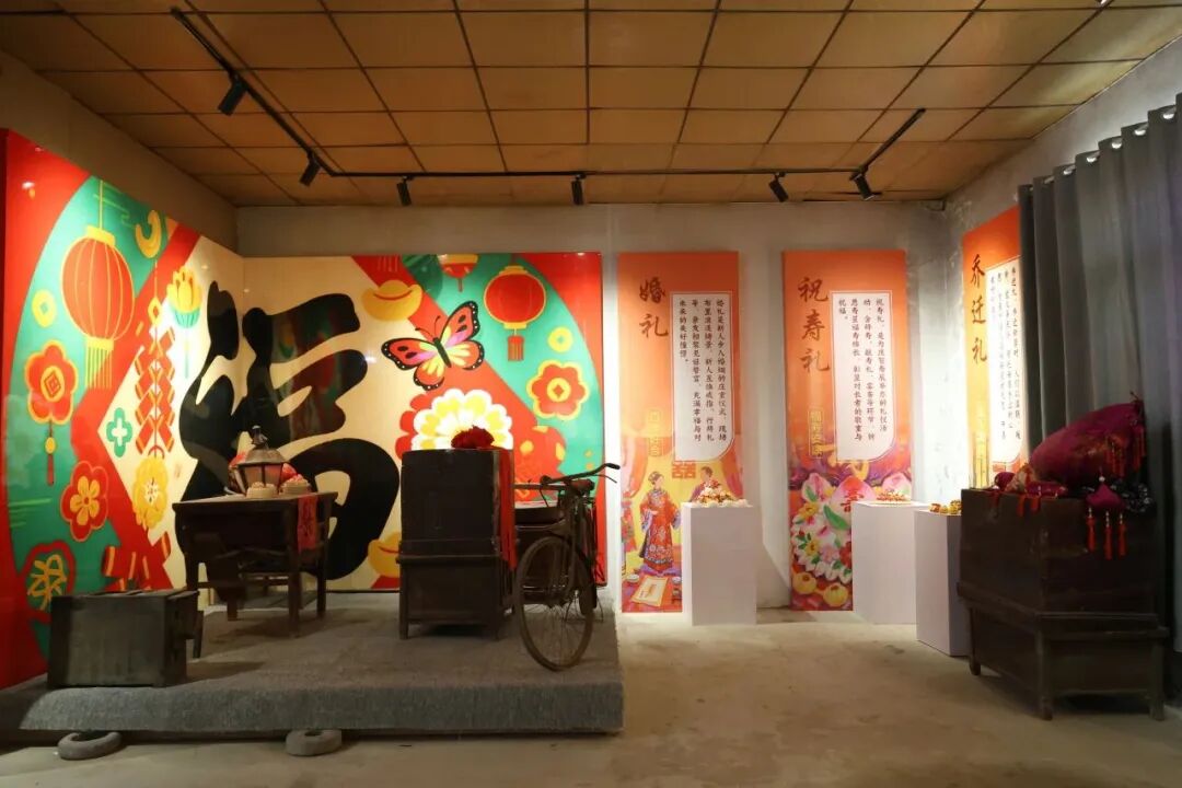 郑州经开区：校园里面赶“大集” 孩子当上“非遗传承人” - 图3