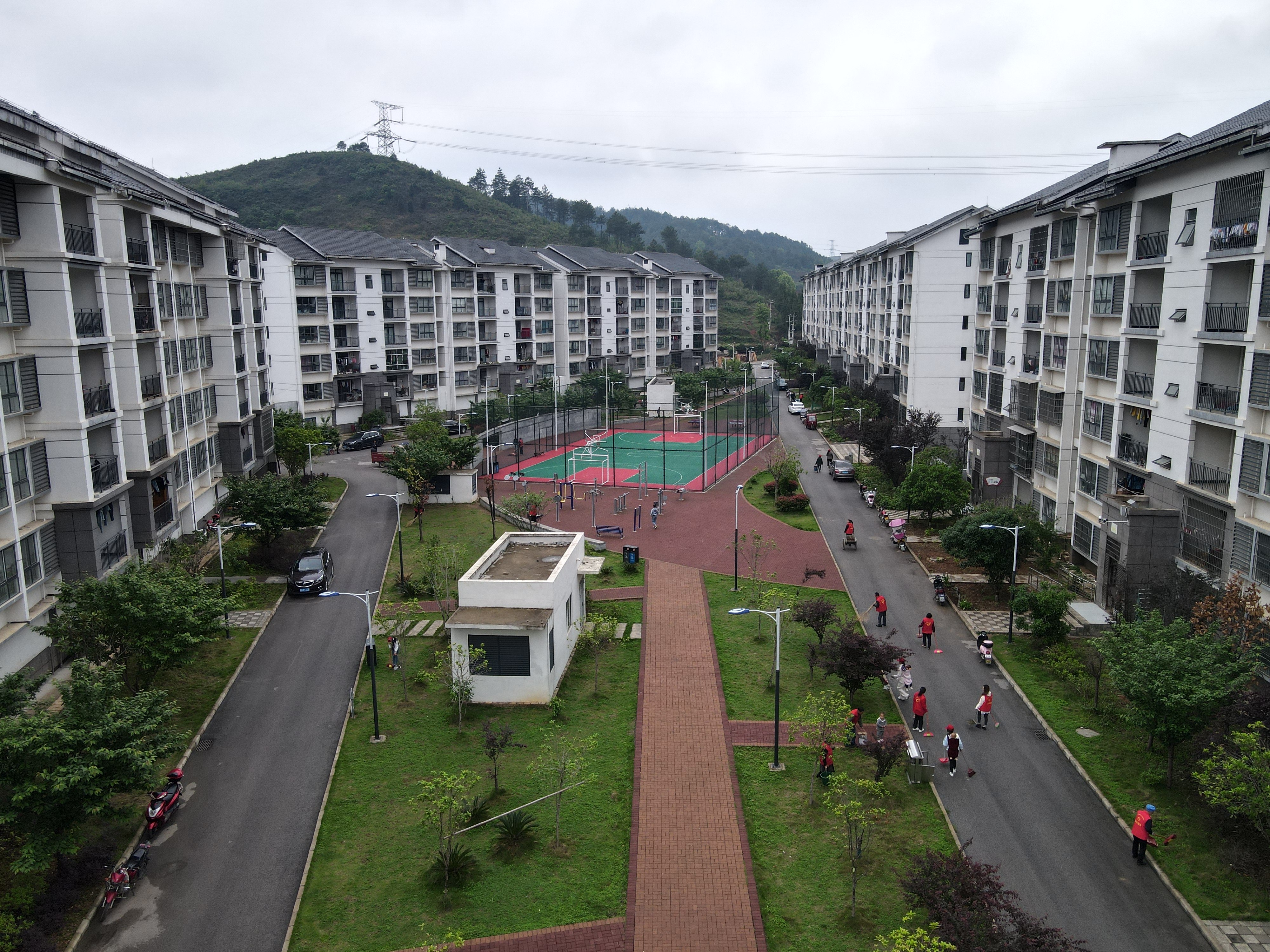 岑巩县水尾镇:党群携手创和美城乡