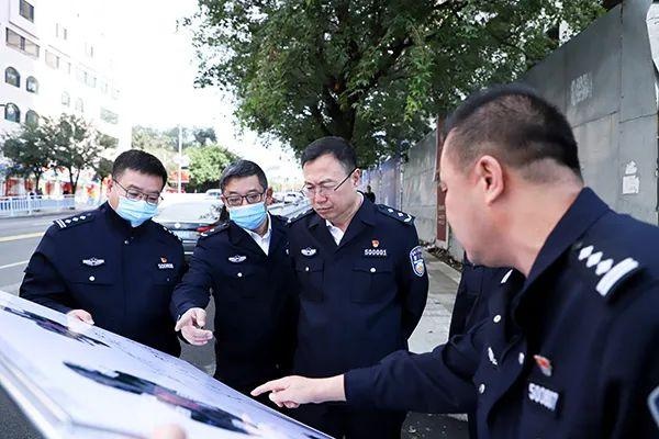 「公安要闻」丁耀东同志深入主城区调研交通管理工作